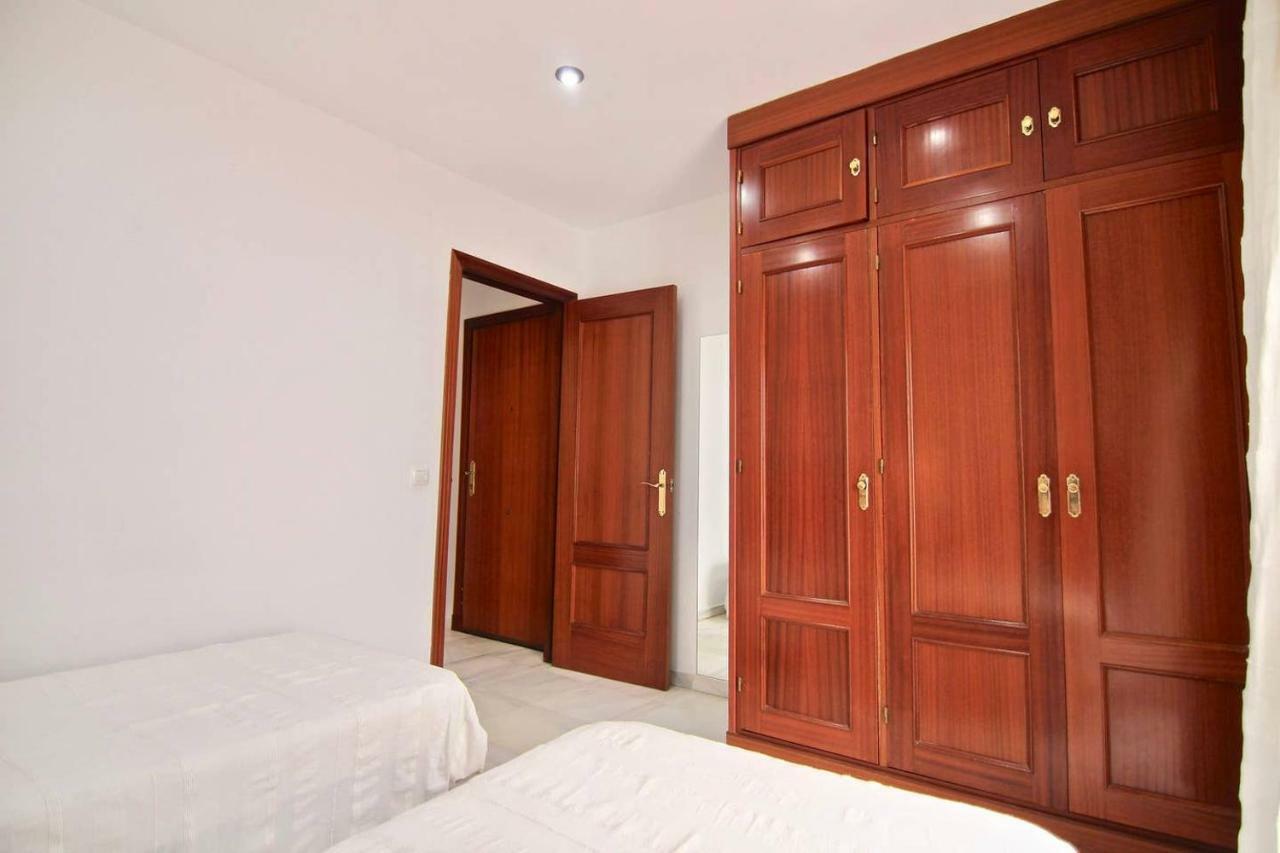 Apartamento Patio Junto A La Playa Кадис Екстериор снимка